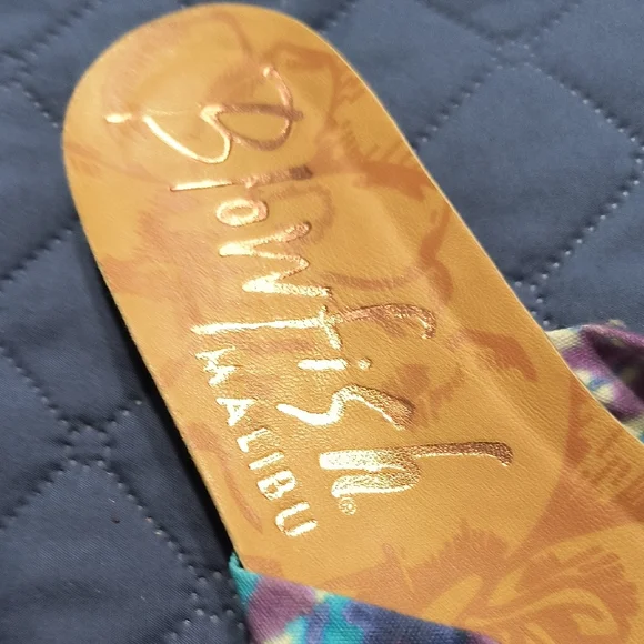 Blowfish Purple and Blue Tie Dyed Slide Sandals with Bow, New Without Tags - Picture 3 of 3